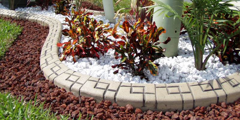 Landscape Curbing and Edging in Bartow, Florida